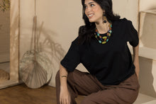 Load image into Gallery viewer, Women's Oversized Basic Tshirt- Black