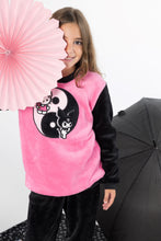 Load image into Gallery viewer, Girls' Kuromi/Hello Kitty Fleece Pyjamas (Size: 9 yrs)-BLACK FRIDAY OFFER!! BUNDLE OFFER APPLIES