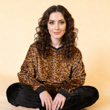 Load image into Gallery viewer, Women's Leopard Fleece Pyjamas (Sizes M-XL)