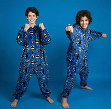 Load image into Gallery viewer, Onesie-Fleece-Batman (Sizes S-XL)