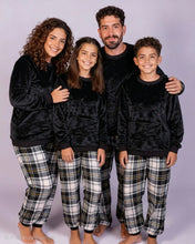 Load image into Gallery viewer, Boy's & Girl's-Black & White Checked Fleece Pyjamas (Size 10.11.12)