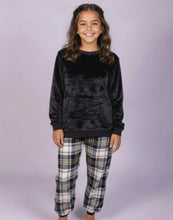 Load image into Gallery viewer, Boy's & Girl's-Black & White Checked Fleece Pyjamas (Size 10.11.12)