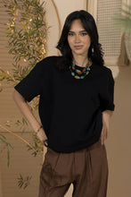 Load image into Gallery viewer, Women's Oversized Basic Tshirt- Black
