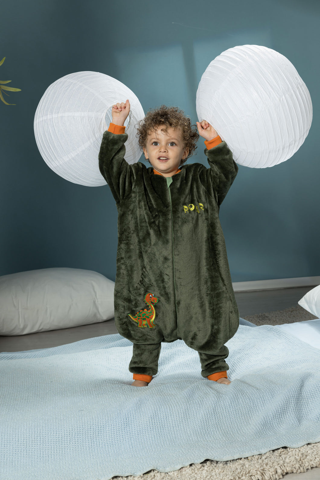 Sleeping Bags-Dinosaur (Size:12m) BLACK FRIAY OFFER!!