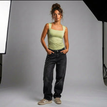 Load image into Gallery viewer, Basic Square Neck- Green
