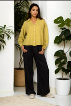 Load image into Gallery viewer, Basic Linen Women's Short Shirt - Yellow

